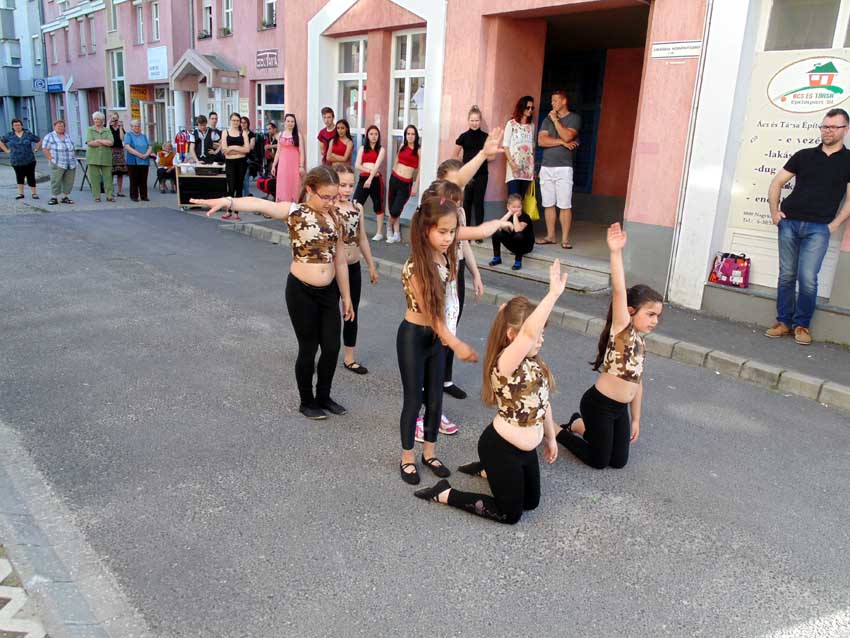 nagykanizsai honvédkaszinó diákszínpad